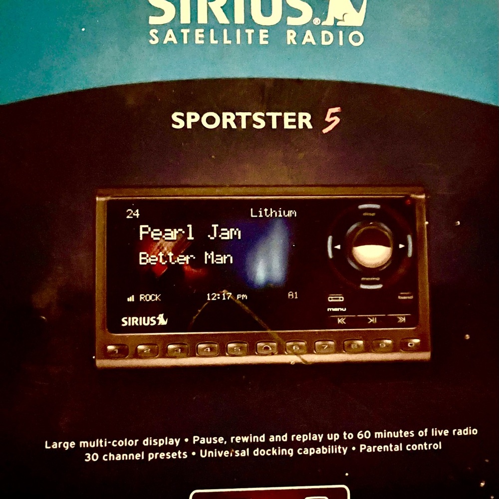 Sportster 5 Satellite Radio - Black